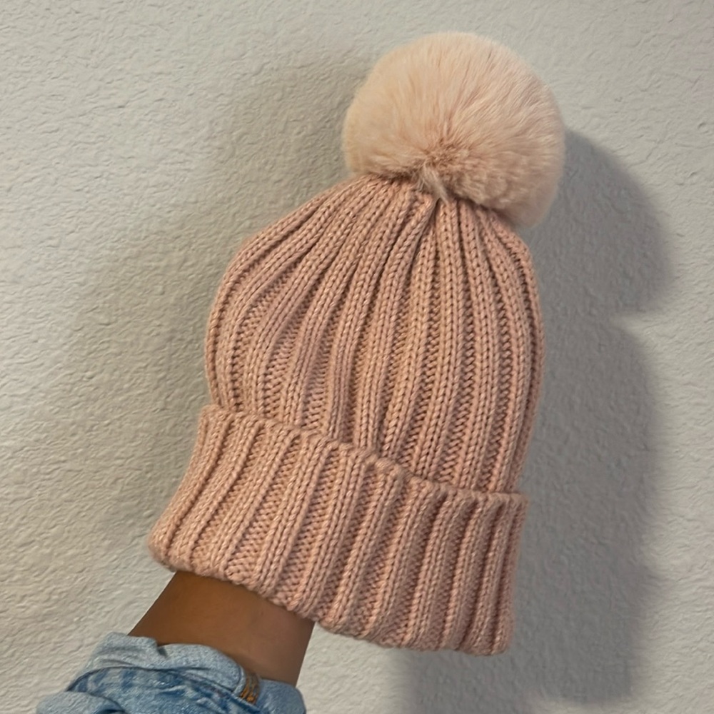 Vince Camuto Beanie